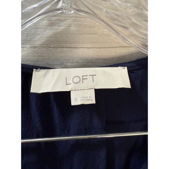 Loft‎ Womens Navy Long-Sleeve Ruffle V-Neck Blouse Size S Lightweight - Picture 4 of 8